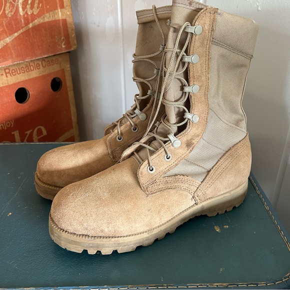 Vibram Men 6.5W Shoes Tan Suede Lace Up Combat Desert Military Boots Women’s 8.5 - Picture 1 of 10